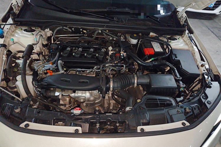 Used Honda Civic 2022 240TURBO CVT Dynamic Edition Engine Bay