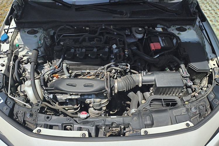 Used Honda Civic 2022 240TURBO CVT Dynamic Edition Engine Bay