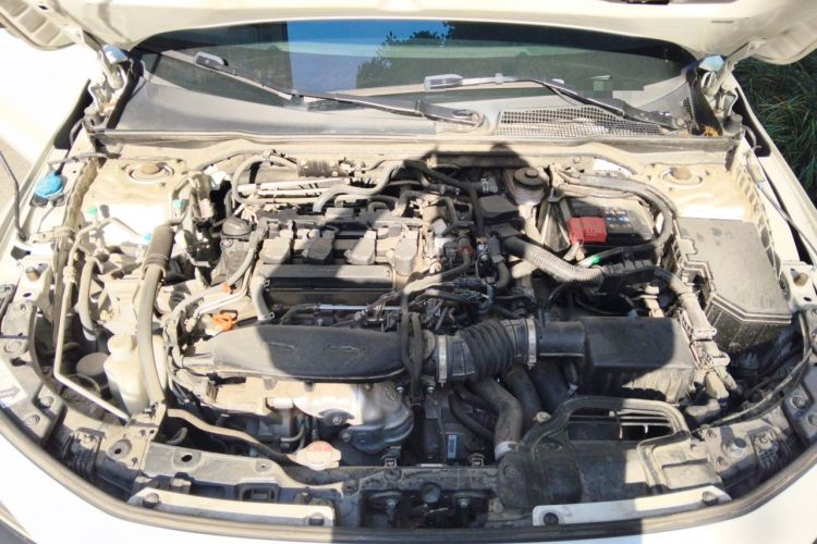Used Honda Civic 2022 240TURBO CVT Dynamic Edition Engine Bay