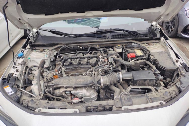 Used Honda Civic 2022 240TURBO CVT Dynamic Edition Engine Bay