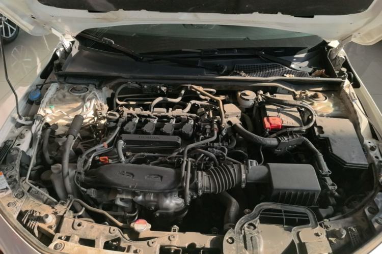 Used Honda Civic 2022 240TURBO CVT Dynamic Edition Engine Bay