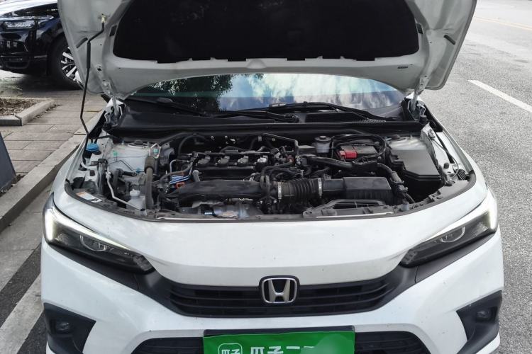 Used Honda Civic 2022 240TURBO CVT Dynamic Edition Engine Bay
