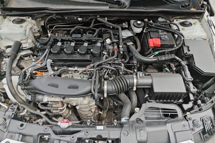 Used Honda Civic 2022 240TURBO CVT Dynamic Edition Engine Bay