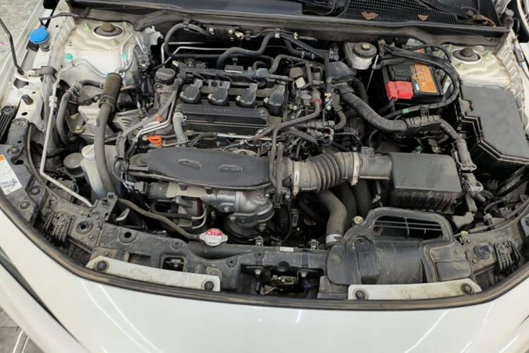 Used Honda Civic 2022 240TURBO CVT Ignition Edition Engine Bay