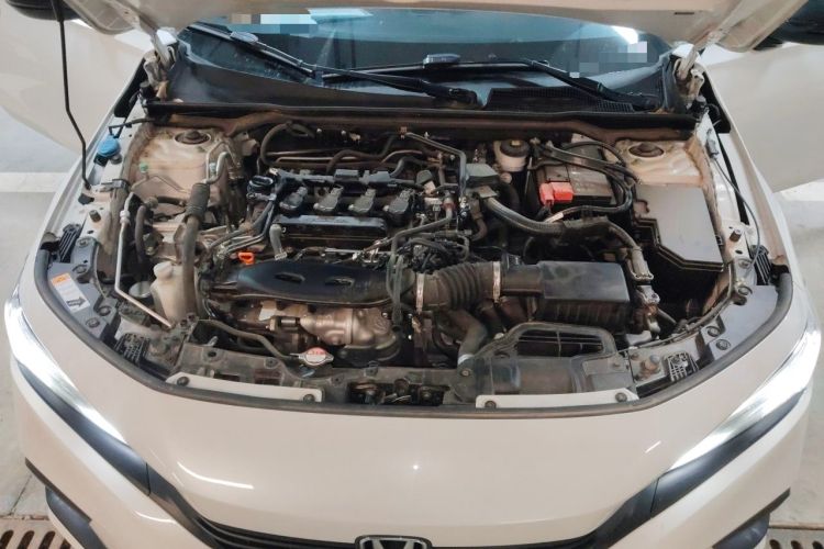 Used Honda Civic 2022 240TURBO CVT Dynamic Edition Engine Bay