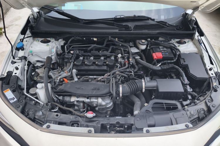 Used Honda Civic 2022 240TURBO CVT Dynamic Edition Engine Bay