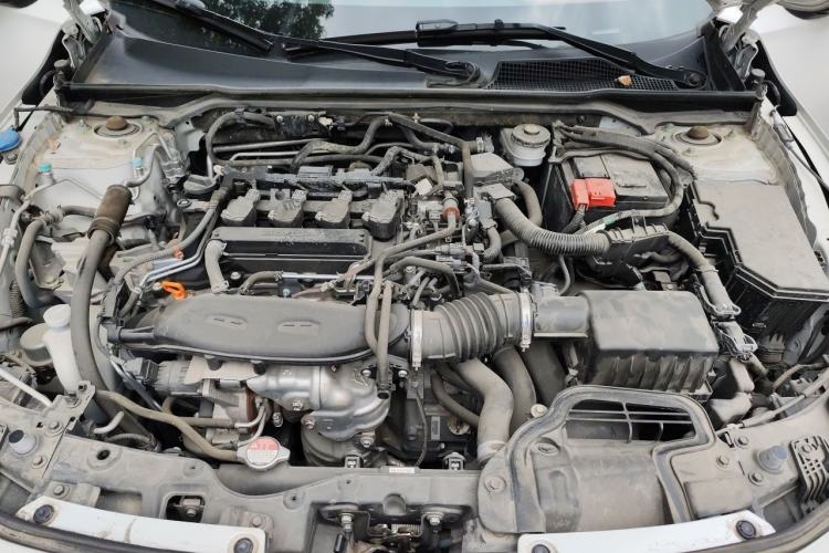 Used Honda Civic 2022 240TURBO CVT Dynamic Edition Engine Bay