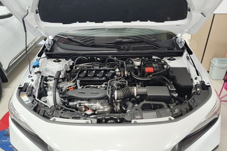 Used Honda Civic 2022 240TURBO CVT Dynamic Edition Engine Bay