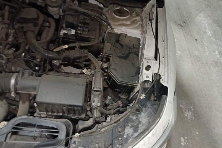Used Honda Civic 2022 240TURBO CVT Dynamic Edition Engine Bay Left