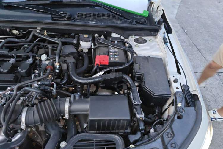 Used Honda Civic 2022 240TURBO CVT Dynamic Edition Engine Bay Left