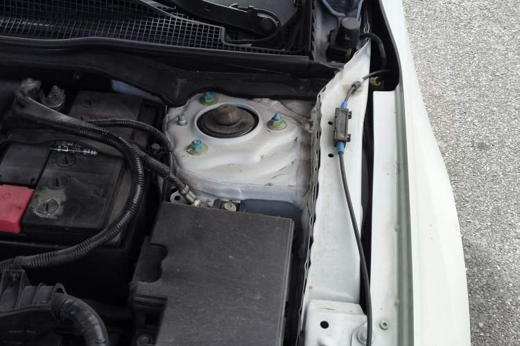 Used Honda Civic 2022 240TURBO CVT Dynamic Edition Engine Bay Left
