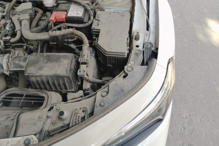 Used Honda Civic 2022 240TURBO CVT Dynamic Edition Engine Bay Left