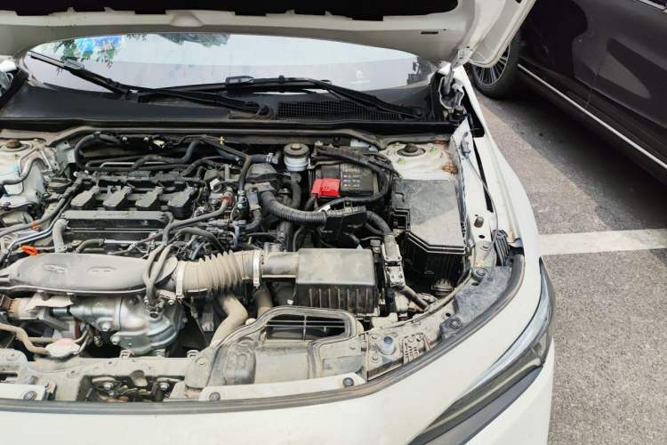 Used Honda Civic 2022 240TURBO CVT Dynamic Edition Engine Bay Left