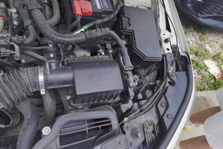 Used Honda Civic 2022 240TURBO CVT Dynamic Edition Engine Bay Left