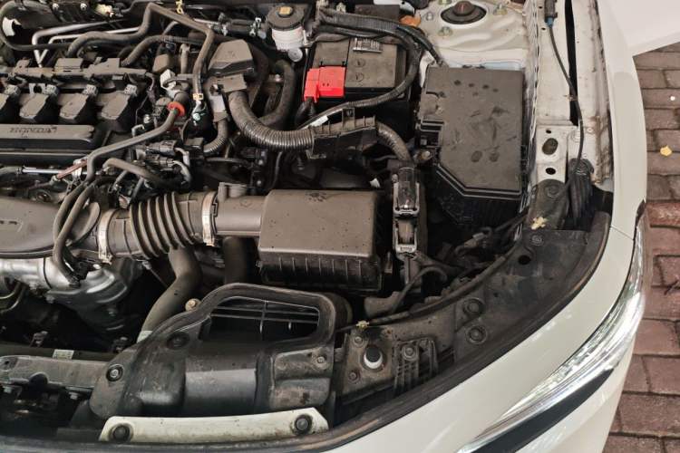 Used Honda Civic 2022 240TURBO CVT Dynamic Edition Engine Bay Left