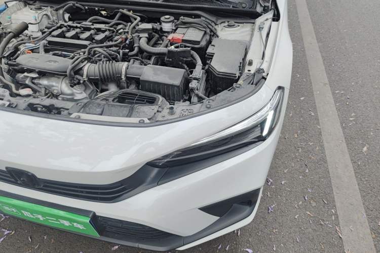 Used Honda Civic 2022 240TURBO CVT Dynamic Edition Engine Bay Left