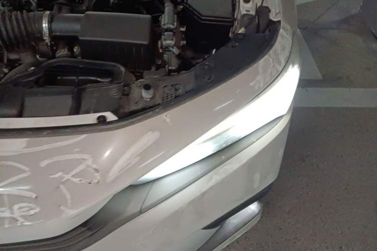 Used Honda Civic 2022 240TURBO CVT Dynamic Edition Engine Bay Left
