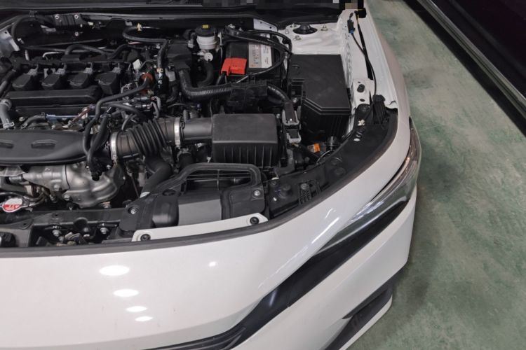 Used Honda Civic 2022 240TURBO CVT Dynamic Edition Engine Bay Left