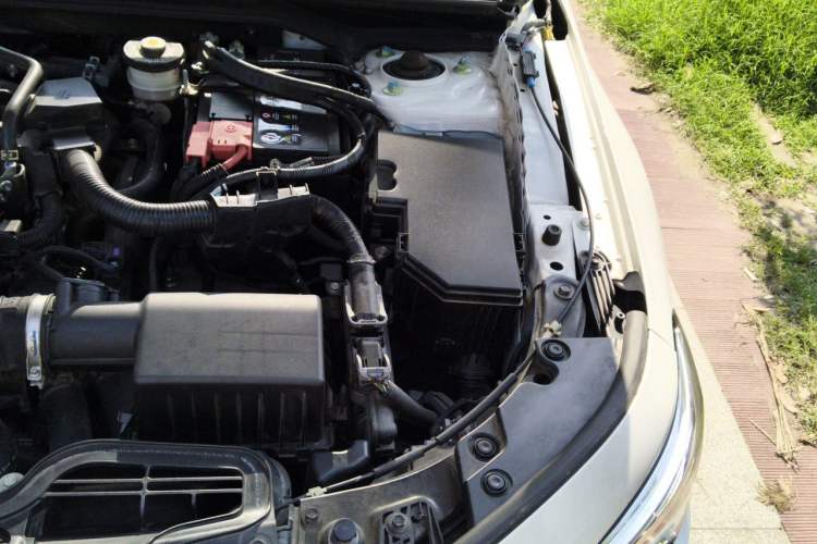 Used Honda Civic 2022 240TURBO CVT Dynamic Edition Engine Bay Left
