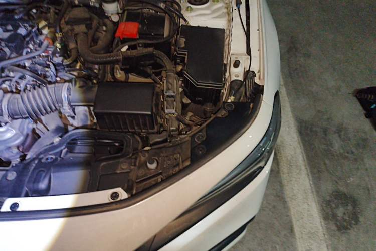 Used Honda Civic 2022 240TURBO CVT Dynamic Edition Engine Bay Left