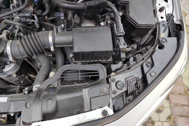 Used Honda Civic 2022 240TURBO CVT Dynamic Edition Engine Bay Left