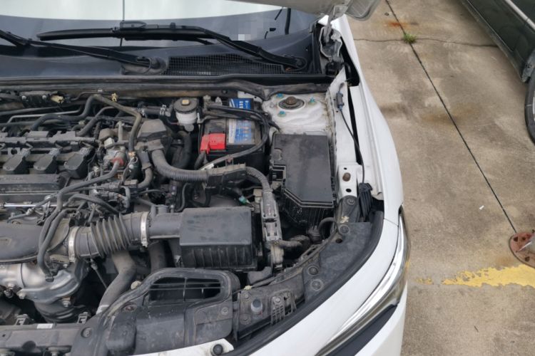 Used Honda Civic 2022 240TURBO CVT Dynamic Edition Engine Bay Left