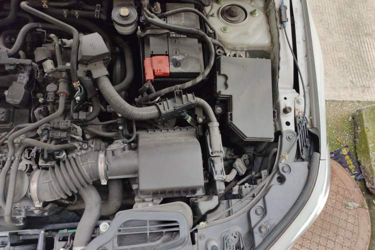 Used Honda Civic 2022 240TURBO CVT Dynamic Edition Engine Bay Left