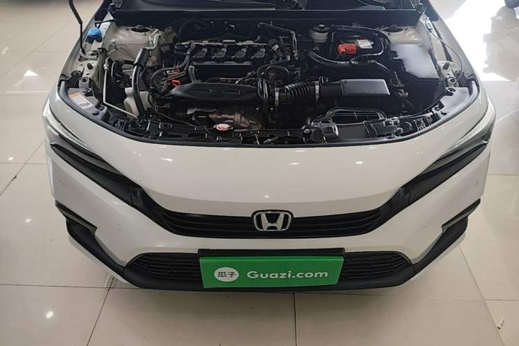 Used Honda Civic 2022 240TURBO CVT Dynamic Edition Engine Bay