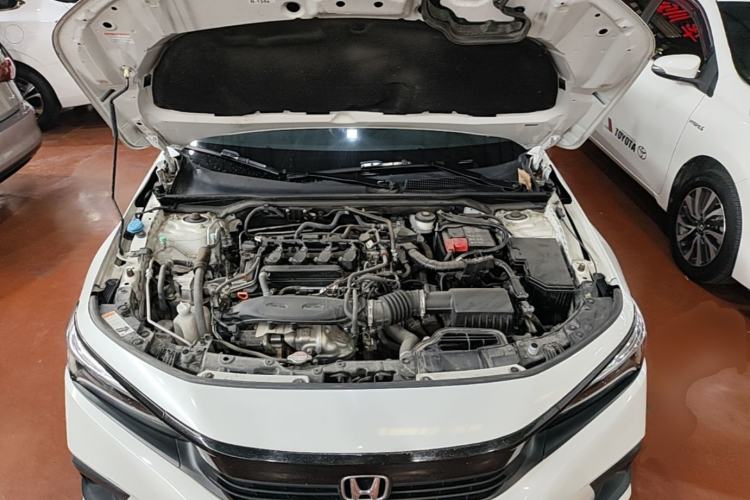Used Honda Civic 2022 240TURBO CVT Dynamic Edition Engine Bay