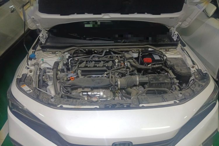 Used Honda Civic 2022 240TURBO CVT Dynamic Edition Engine Bay