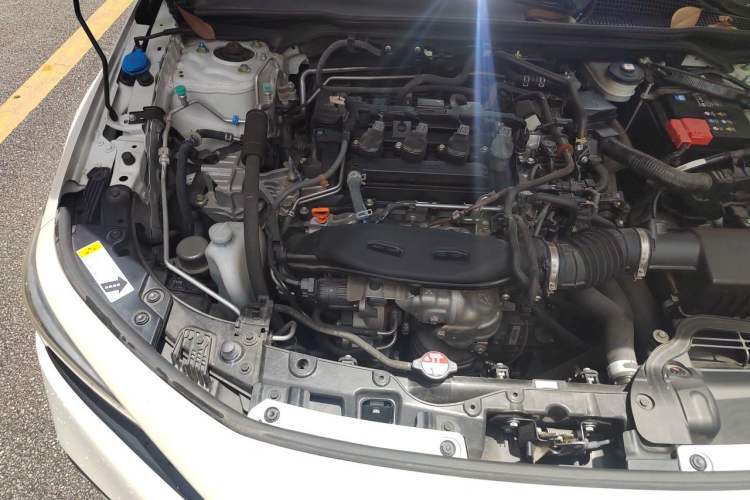 Used Honda Civic 2022 240TURBO CVT Dynamic Edition Engine Bay Right