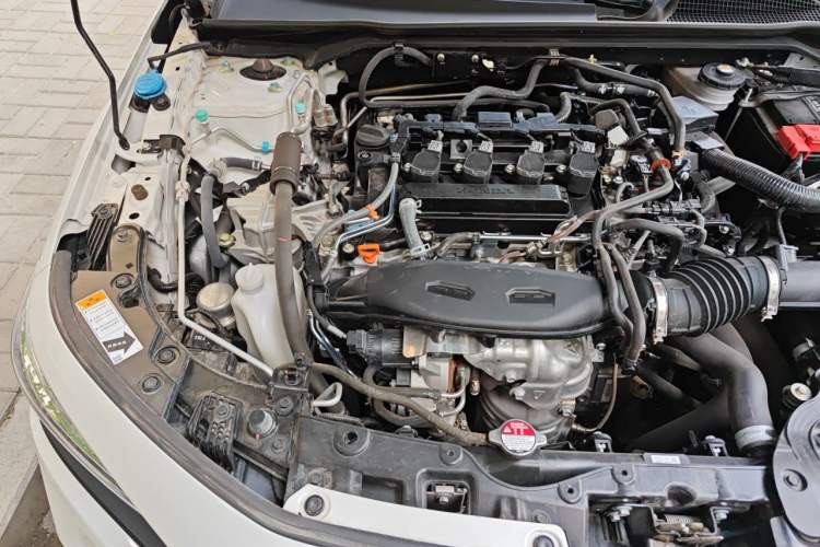 Used Honda Civic 2022 240TURBO CVT Dynamic Edition Engine Bay Right