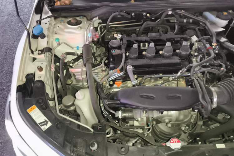 Used Honda Civic 2022 240TURBO CVT Dynamic Edition Engine Bay Right