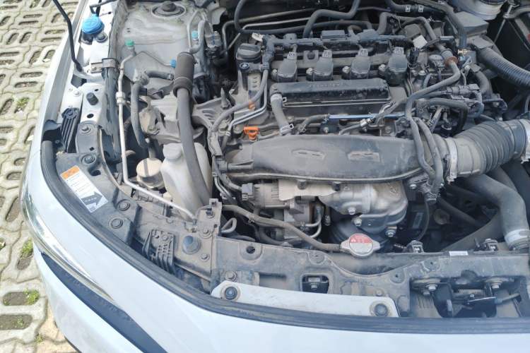 Used Honda Civic 2022 240TURBO CVT Dynamic Edition Engine Bay Right