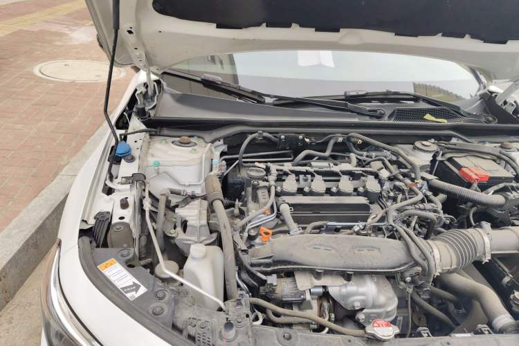 Used Honda Civic 2022 240TURBO CVT Dynamic Edition Engine Bay Right