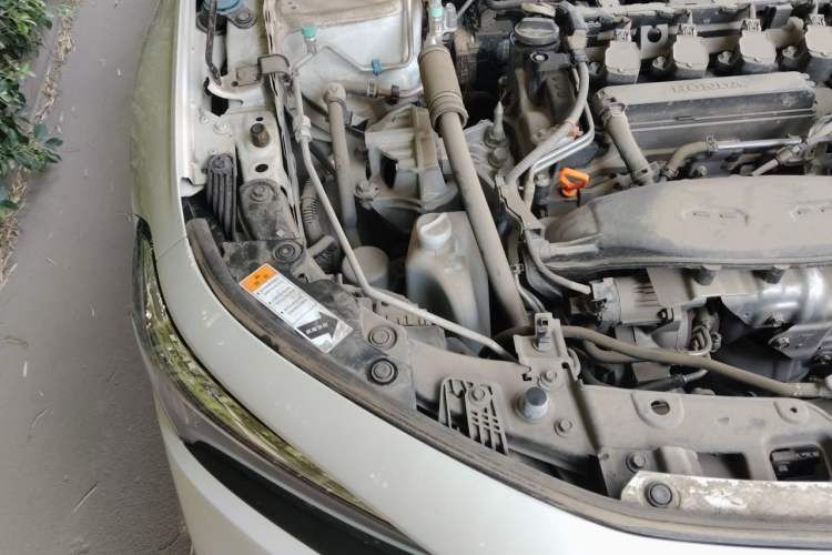 Used Honda Civic 2022 240TURBO CVT Dynamic Edition Engine Bay Right
