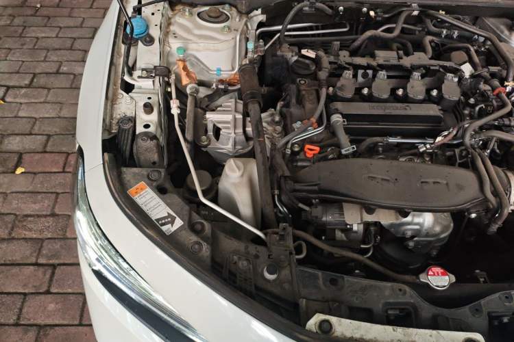 Used Honda Civic 2022 240TURBO CVT Dynamic Edition Engine Bay Right