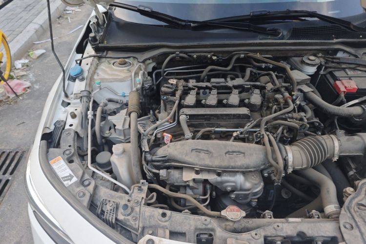 Used Honda Civic 2022 240TURBO CVT Dynamic Edition Engine Bay Right