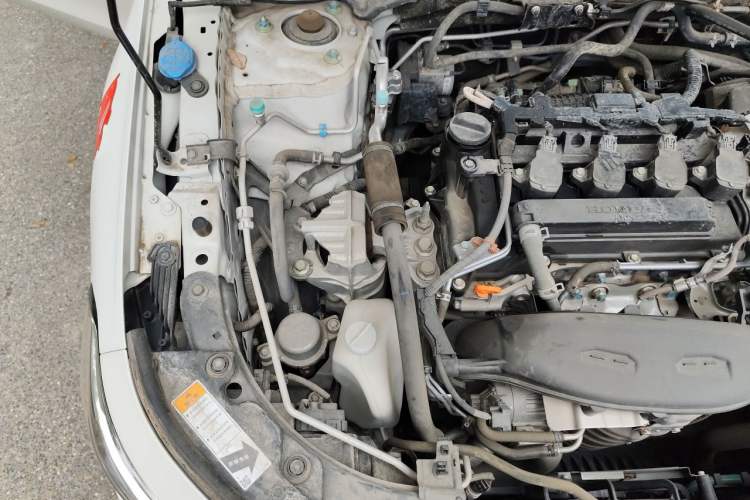 Used Honda Civic 2022 240TURBO CVT Dynamic Edition Engine Bay Right