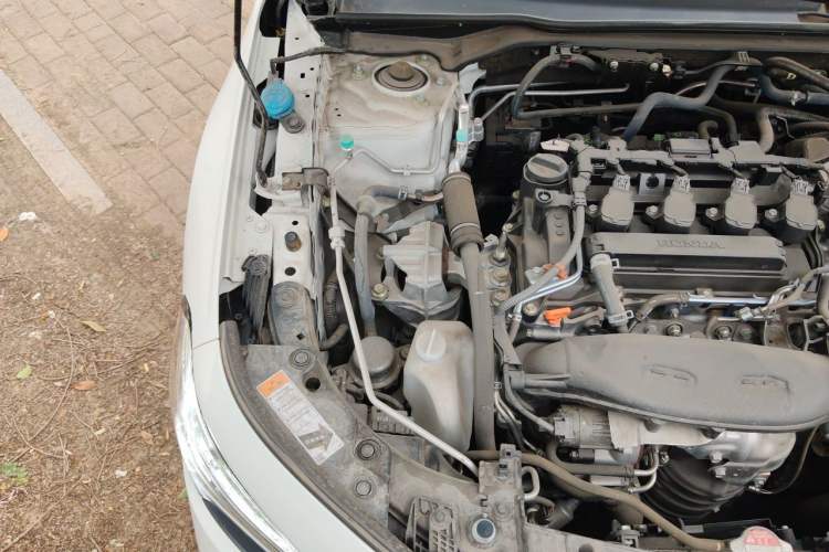 Used Honda Civic 2022 240TURBO CVT Dynamic Edition Engine Bay Right