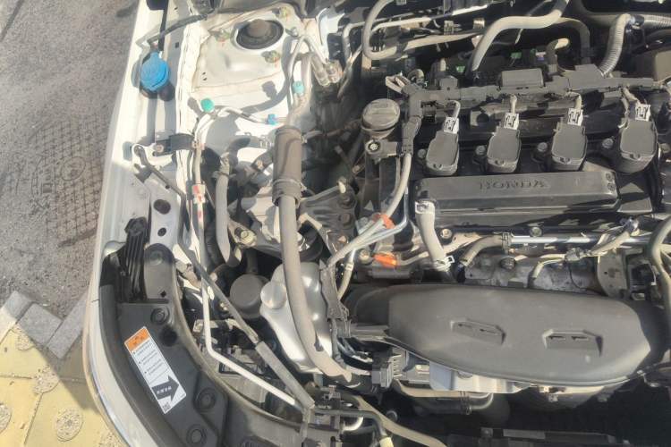 Used Honda Civic 2022 240TURBO CVT Dynamic Edition Engine Bay Right