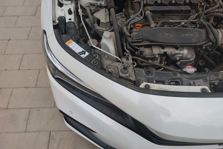 Used Honda Civic 2022 240TURBO CVT Dynamic Edition Engine Bay Right