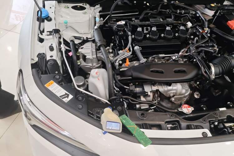 Used Honda Civic 2022 240TURBO CVT Dynamic Control Version Engine Bay Right
