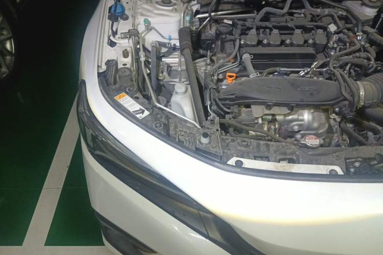 Used Honda Civic 2022 240TURBO CVT Dynamic Edition Engine Bay Right