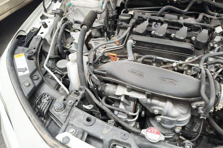 Used Honda Civic 2022 240TURBO CVT Dynamic Control Version Engine Bay Right