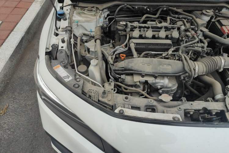 Used Honda Civic 2022 240TURBO CVT Dynamic Edition Engine Bay Right