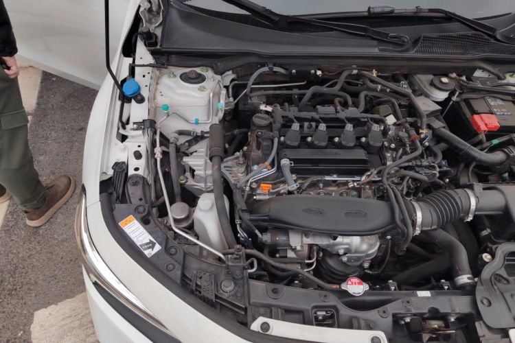Used Honda Civic 2022 240TURBO CVT Dynamic Control Version Engine Bay Right