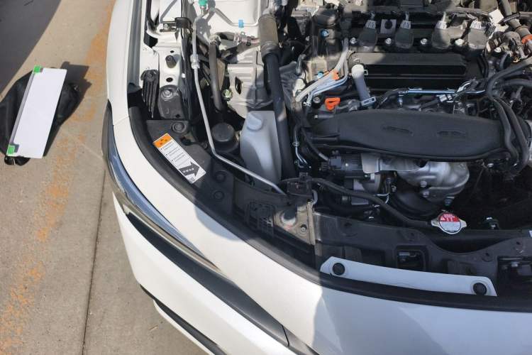 Used Honda Civic 2022 180TURBO CVT Shangdong Edition Engine Bay Right