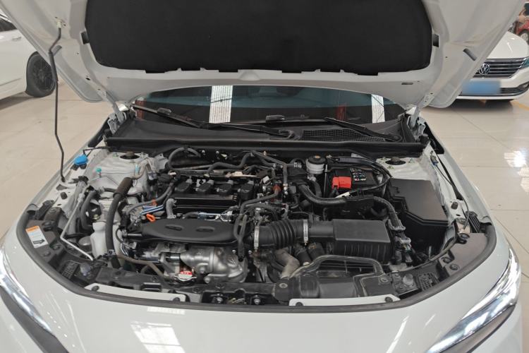 Used Honda Civic 2022 240TURBO CVT Dynamic Edition Engine Bay