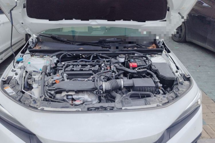 Used Honda Civic 2022 240TURBO CVT Dynamic Edition Engine Bay